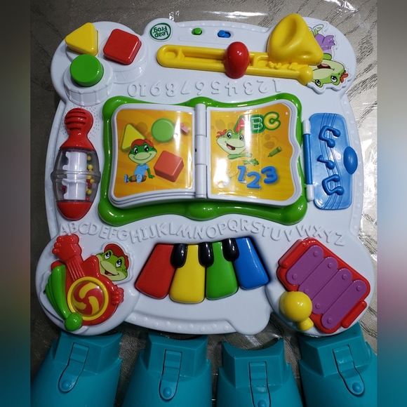LeapFrog Learn and Groove Musical Table, Green - Picture 7 of 12